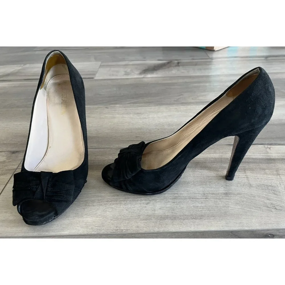Prada Black Suede Open Toe Bow Pump All new Vibram Soles & Heel Taps Size 38-1/2 - Picture 2 of 12